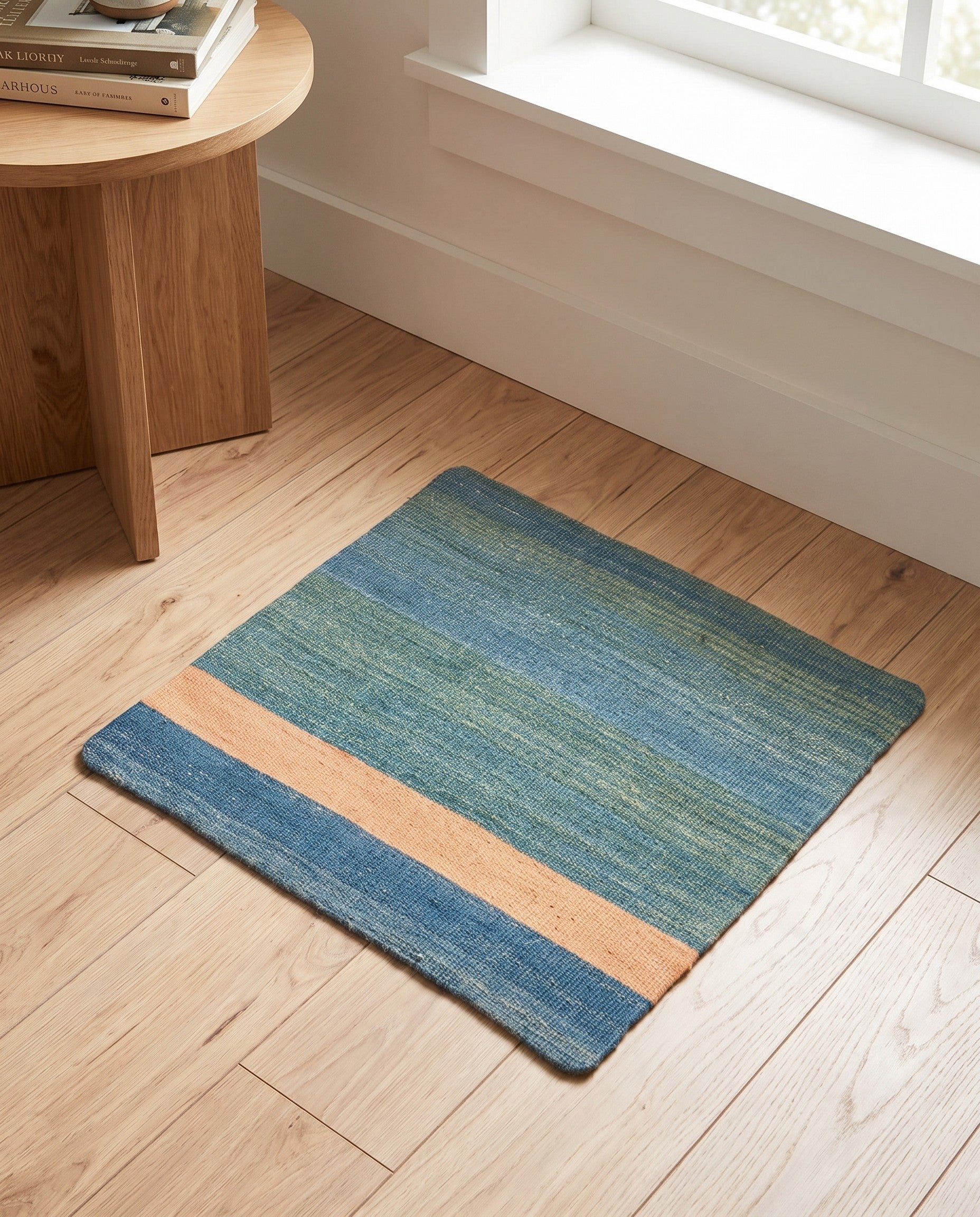 1' 6 x 1' 7 Hand Woven Pillow Wool Square Rug