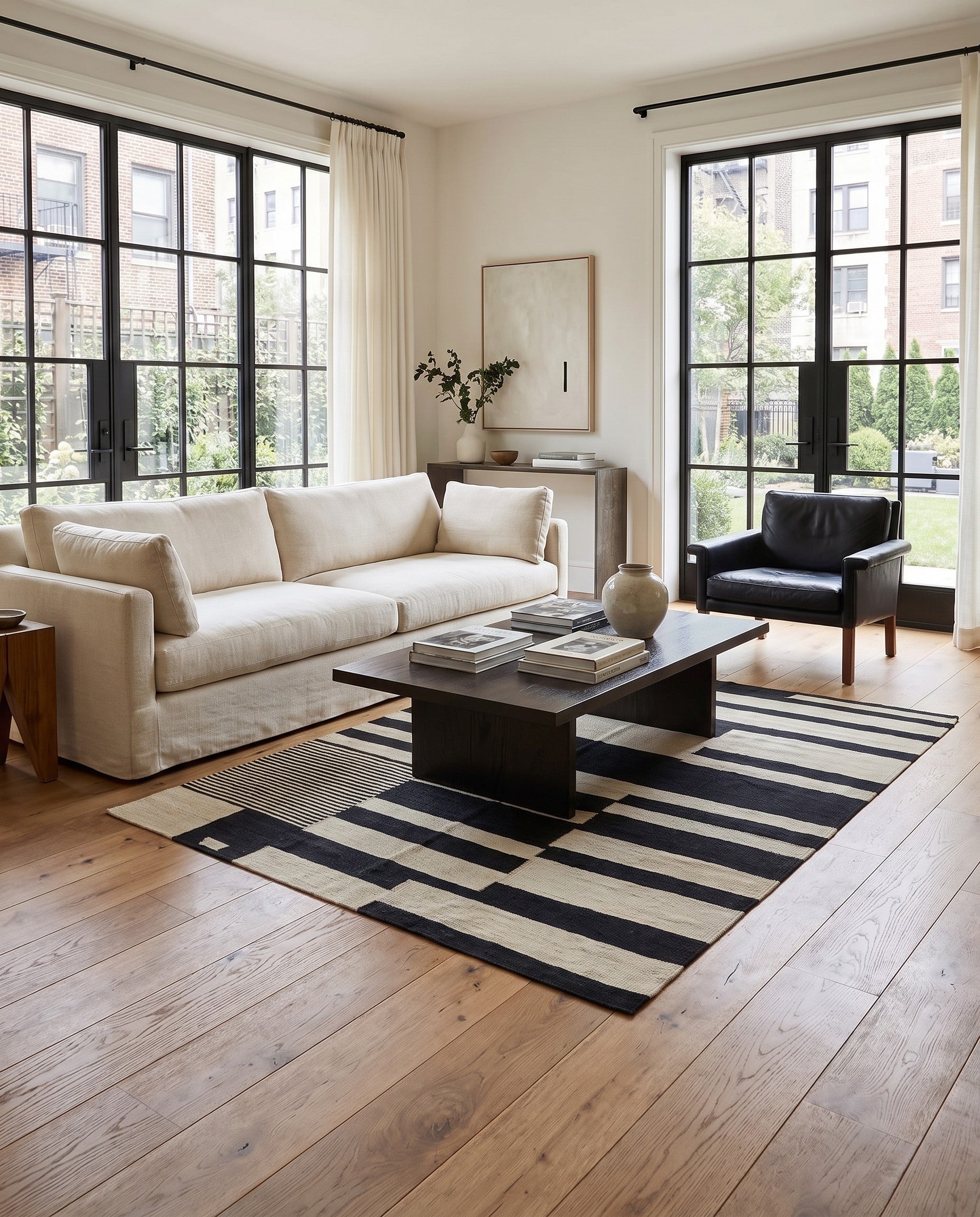 5' 1 x 6' 7 Hand Woven Kilim Modern Wool Rug