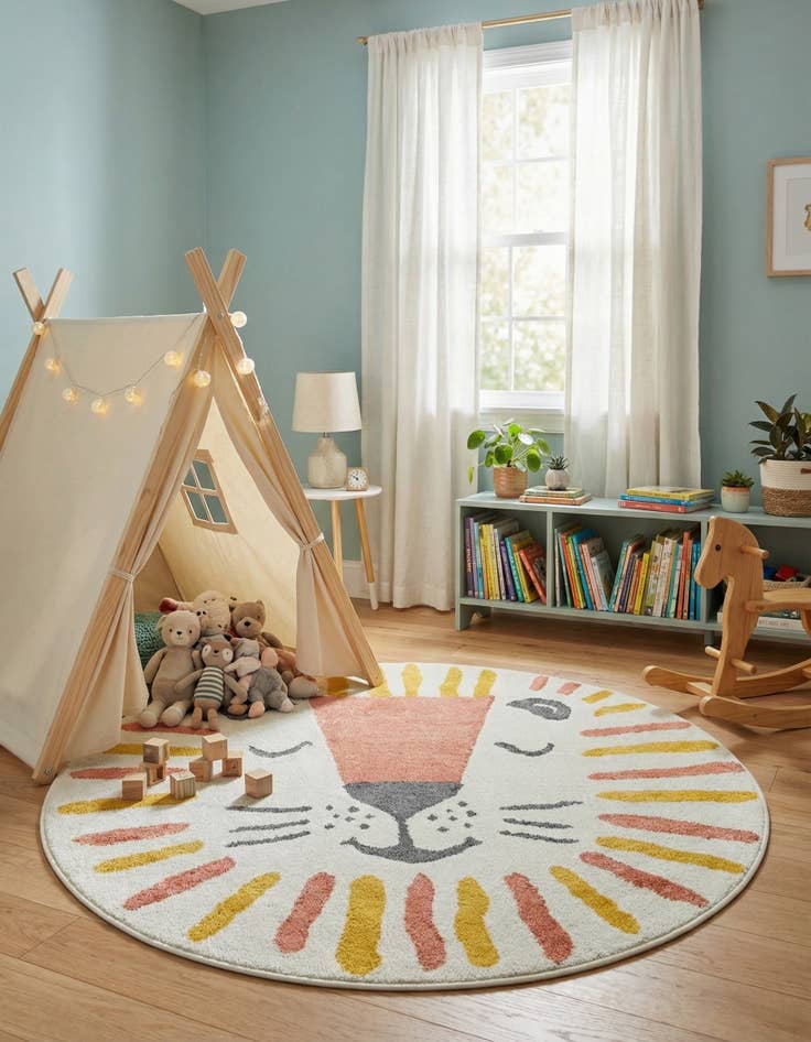 Detail image of 5' 1 x 5' 1 Lion Whimsy Kids Round Rug
