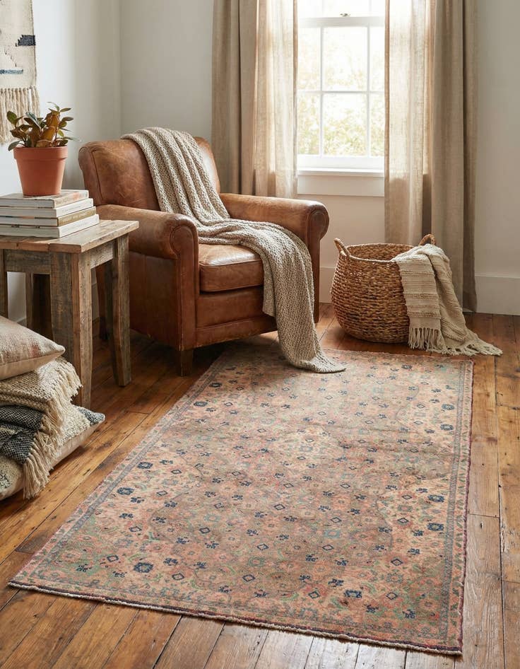 Detail image of 3' 2 x 6'  Hand Knotted Ultra Vintage Persian Wool Rug