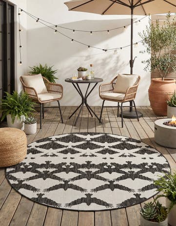Black and White Easy-Clean Modern Indoor / Outdoor Round Rug