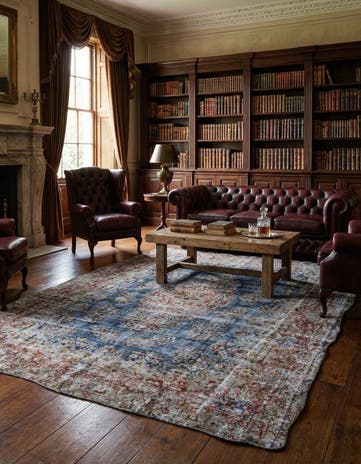 7' 8 x 10' 4 Vintage Royal Wool Rug