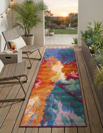2' 7 x 10' Easy-Clean Modern Indoor / Outdoor Runner Rug