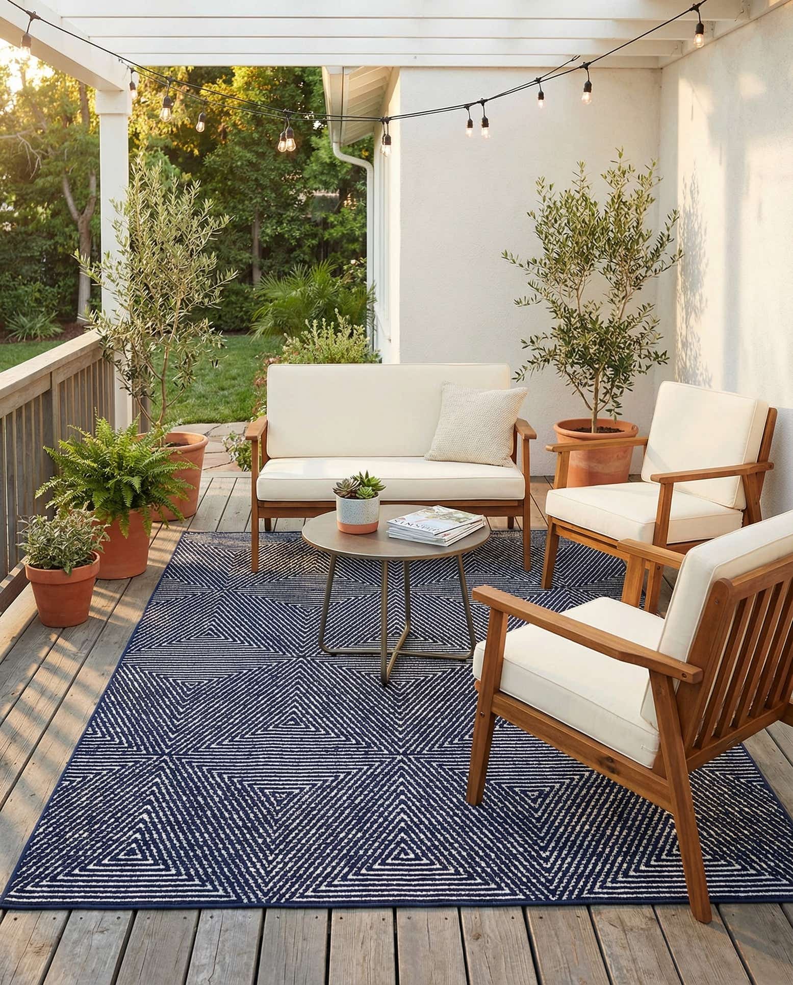 5' x 8' Easy-Clean Sabrina Soto Indoor / Outdoor Rug