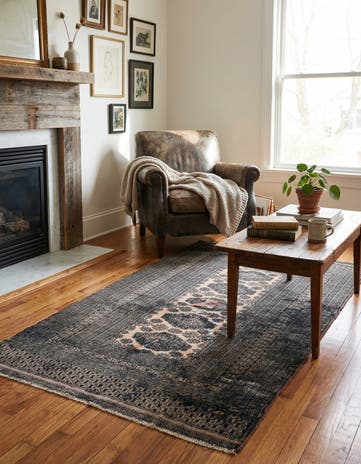 2' 10 x 5' Hand Knotted Ultra Vintage Persian Wool Rug