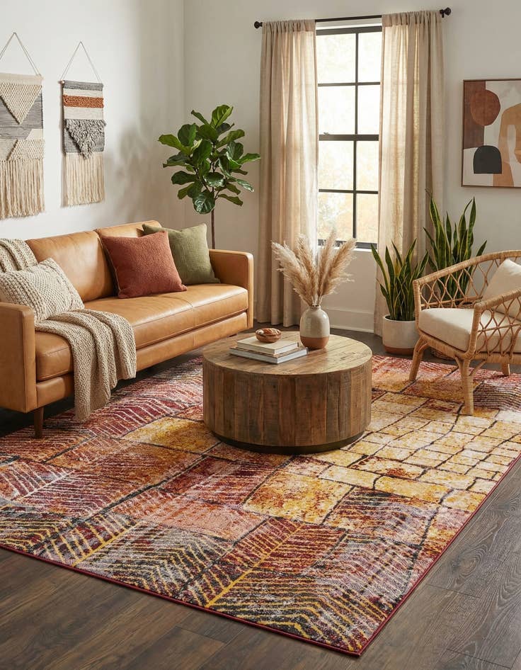 Detail image of 7' 10 x 10' Valencia Rug