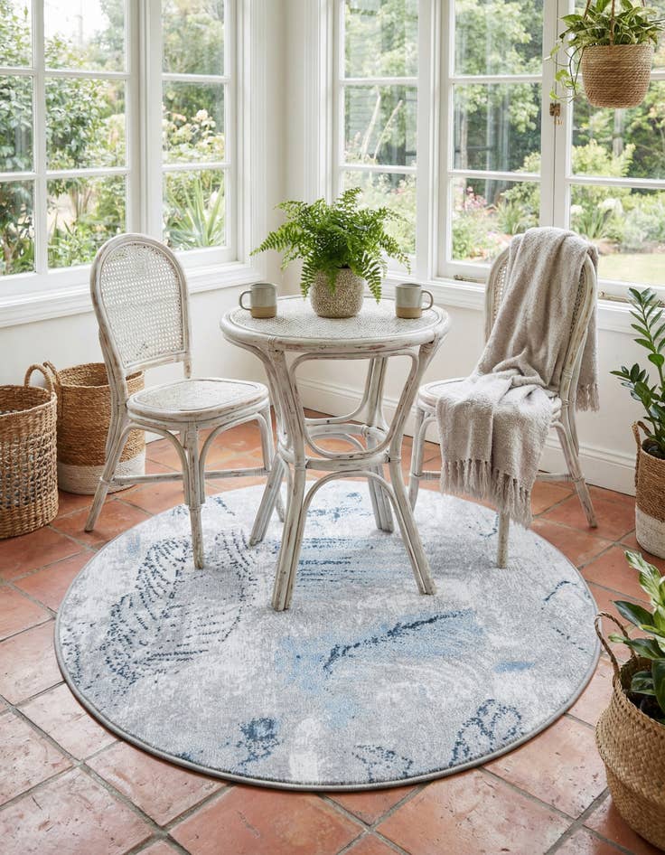 Detail image of 3' 3 x 3' 3 Kamala Washable Round Rug