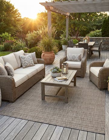 9' x 12' Easy-Clean Ribbon Indoor / Outdoor Rug