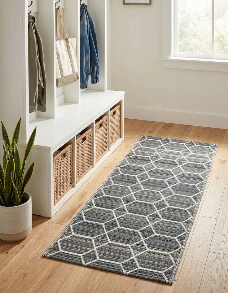 Detail image of 2' x 6' Easy-Clean Vista Breeze Indoor / Outdoor Runner Rug