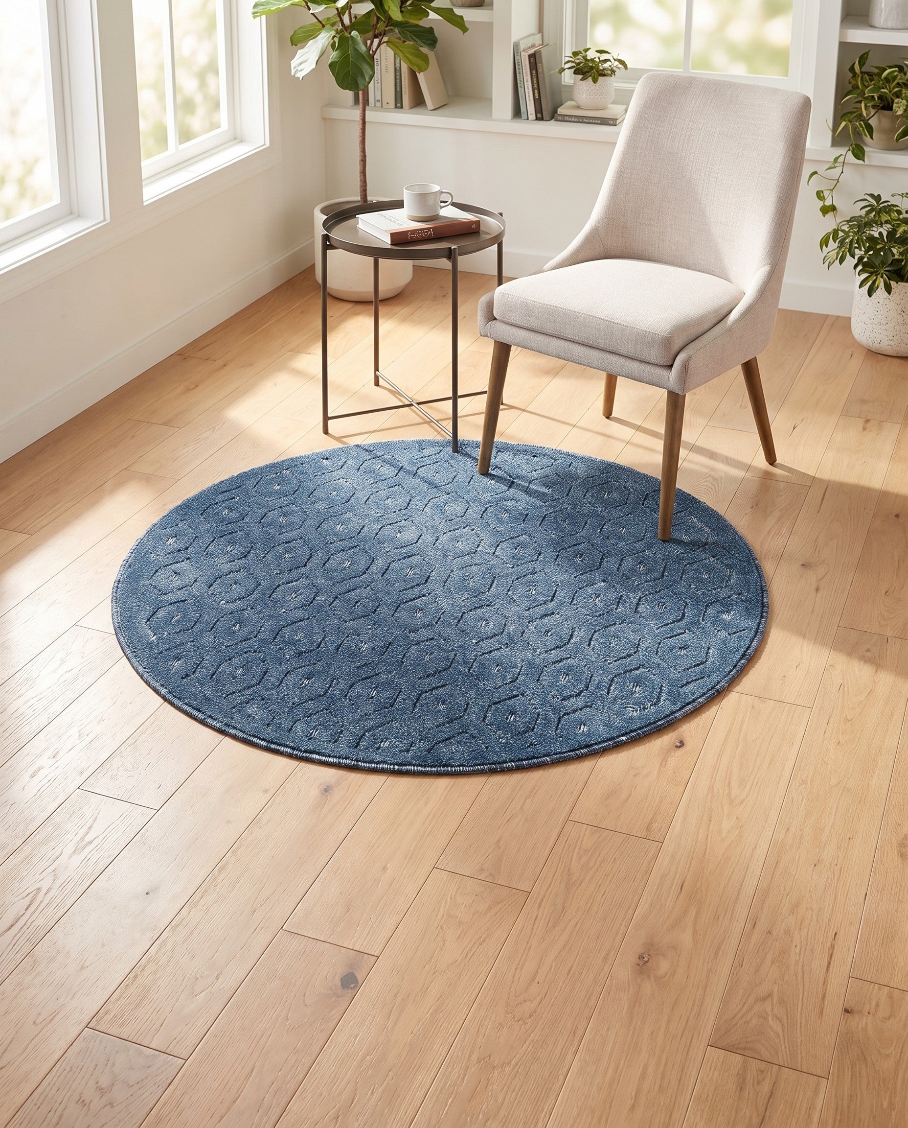 4' x 4' Easy-Clean Trellis Textured Indoor / Outdoor Round Rug
