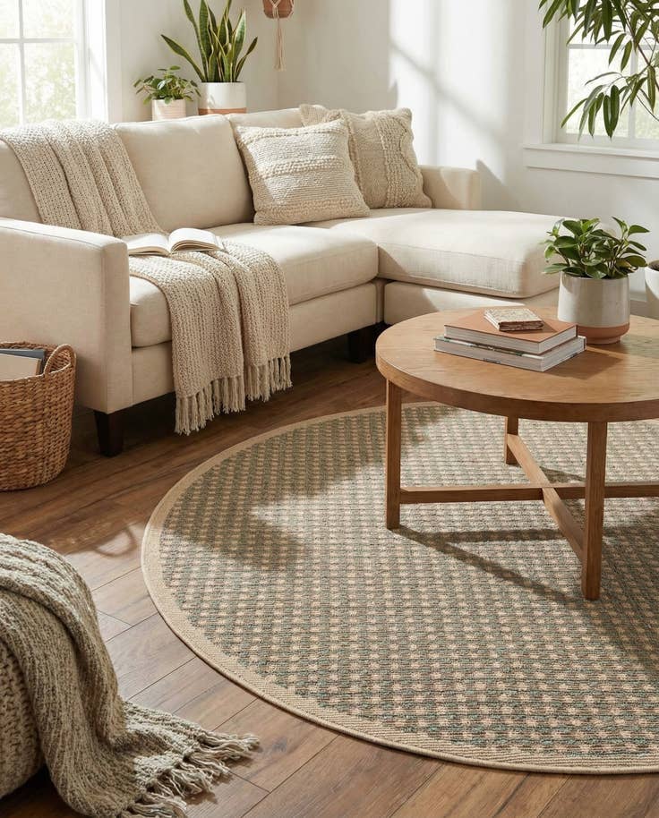 Detail image of 4' x 4' Easy-Clean Border Indoor / Outdoor Round Rug