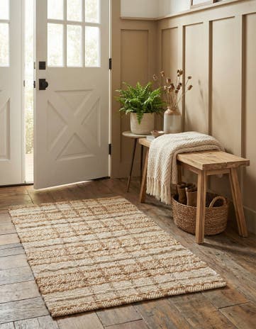 Ivory Hand Braided Laurel Handwoven Jute Rug
