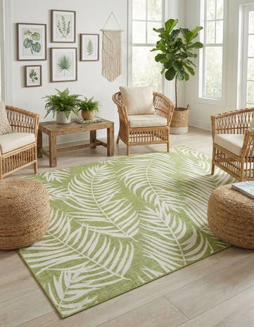 7' 10 x 11' Easy-Clean Botanical Indoor / Outdoor Rug