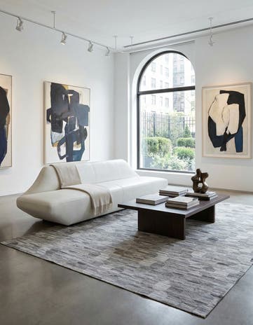 5' 2 x 8' Cowhide Rug