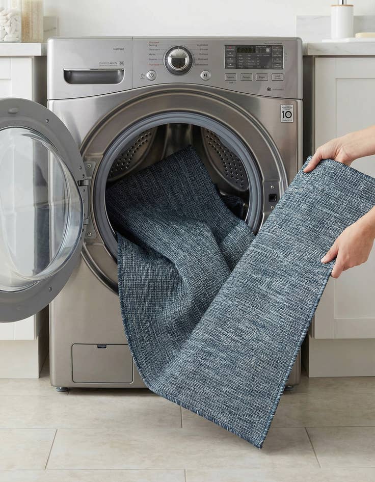 Detail image of 2' 7 x 10'  Washable Solid Indoor / Outdoor Runner Rug