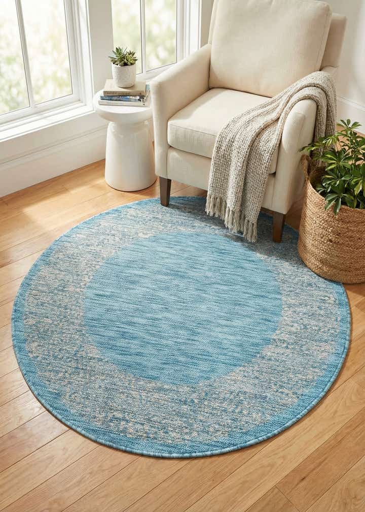 4' x 4' Easy-Clean Border Indoor / Outdoor Round Rug
