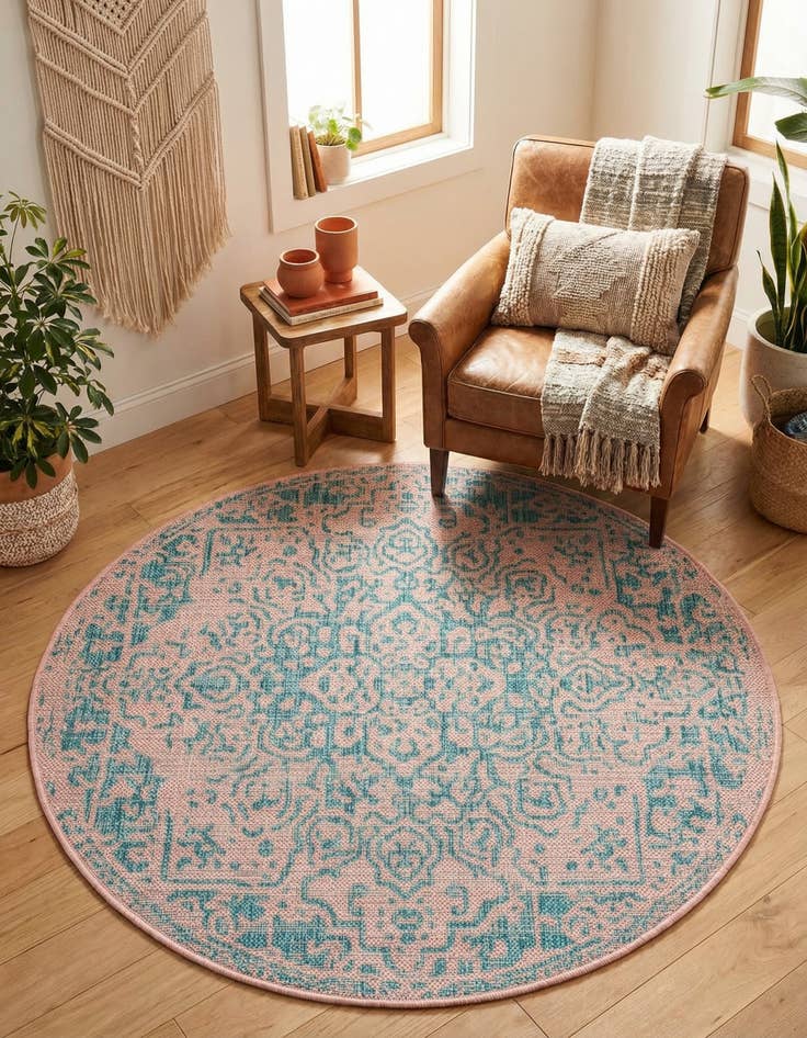 Detail image of 3' x 3'  Washable Jill Zarin Dubai Indoor / Outdoor Round Rug