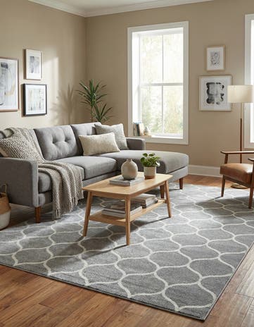 7' x 10' Lattice Frieze Rug