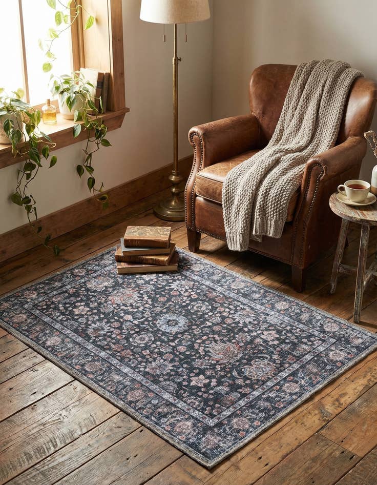 Detail image of  2' x 3' Yara Rug