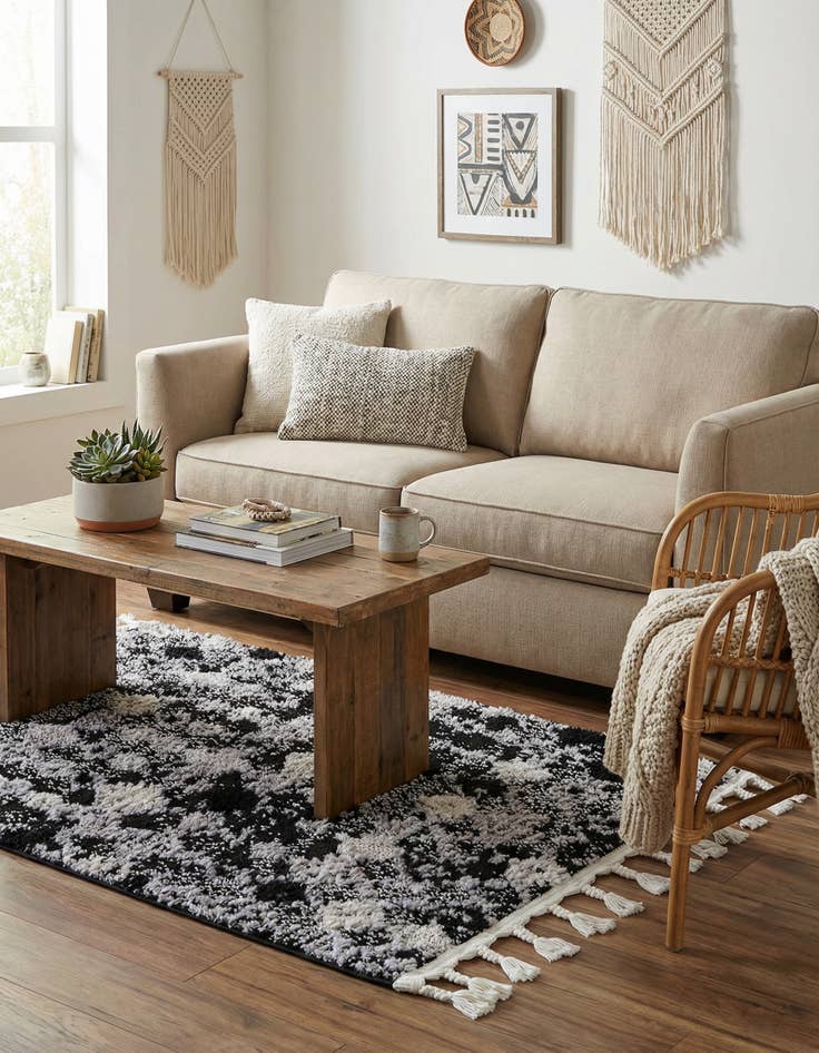 Detail image of  2' x 3' 2 Cherokee Rug