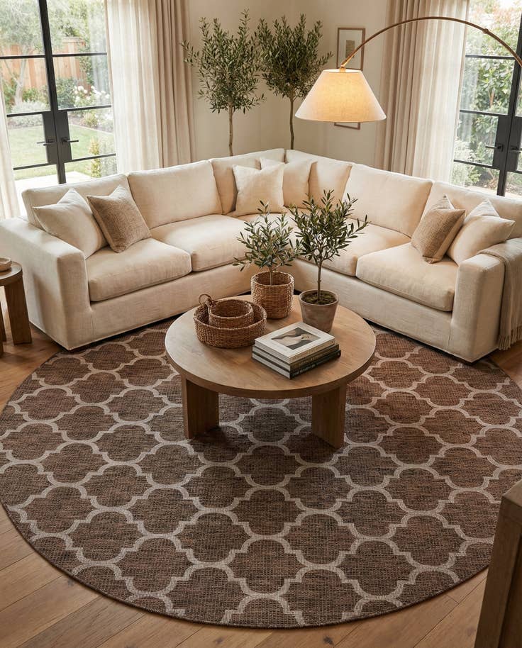 Detail image of 10' 8 x 10' 8 Easy-Clean Trellis Indoor / Outdoor Round Rug