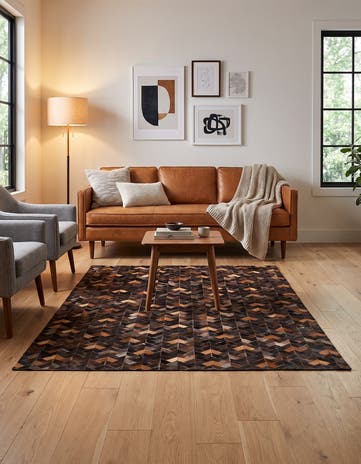 4' 8 x 6' 6 Cowhide Rug