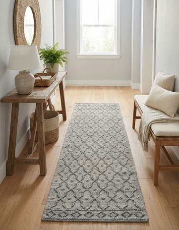 2' 7 x 9' 10 Hand Woven Larsa Jute Runner Rug