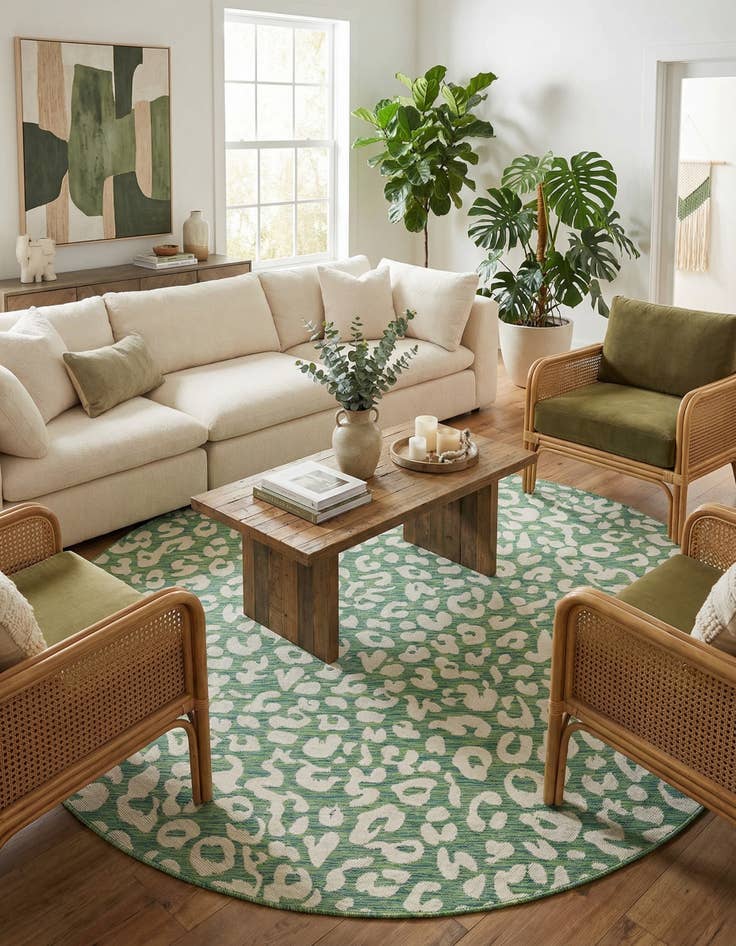 Detail image of 10' x 10'  Washable Safari Indoor / Outdoor Round Rug