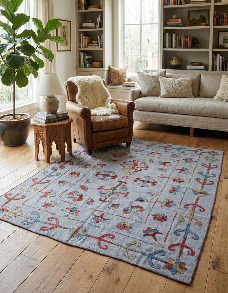 Detail image of  5' 5 x 6' 6  Hand Woven Kilim Suzani Wool Rug