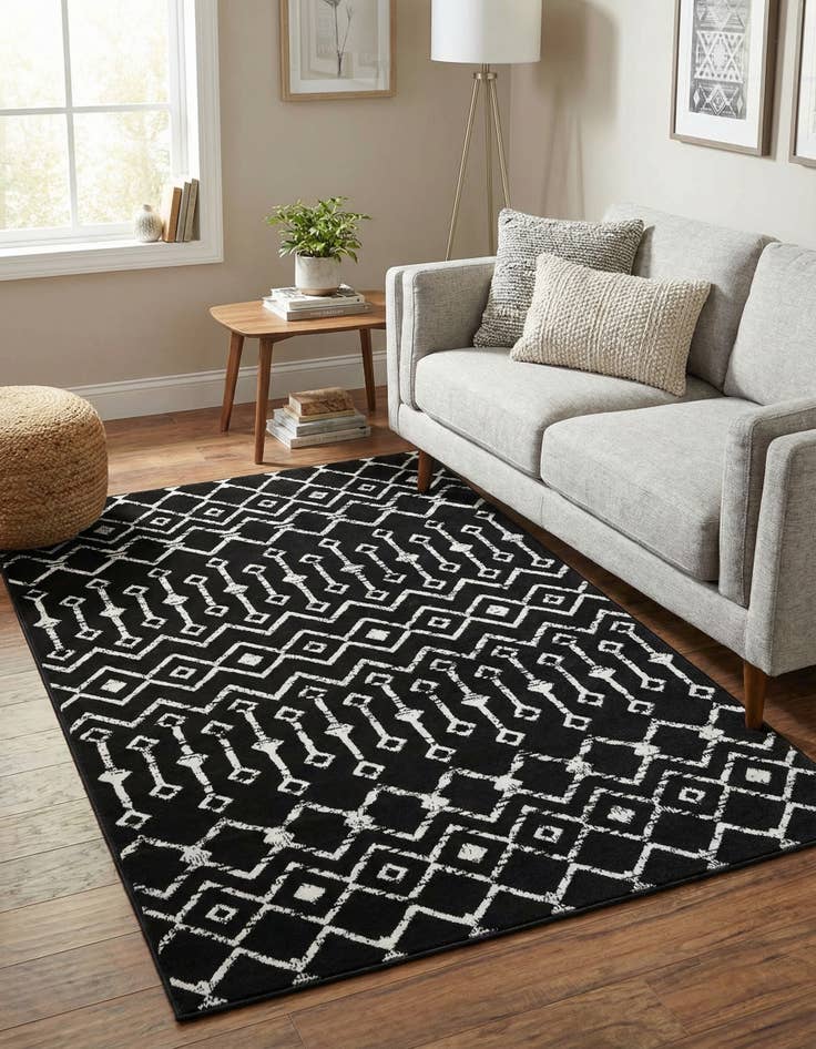 Detail image of 4' x 6' Kasbah Trellis Rug