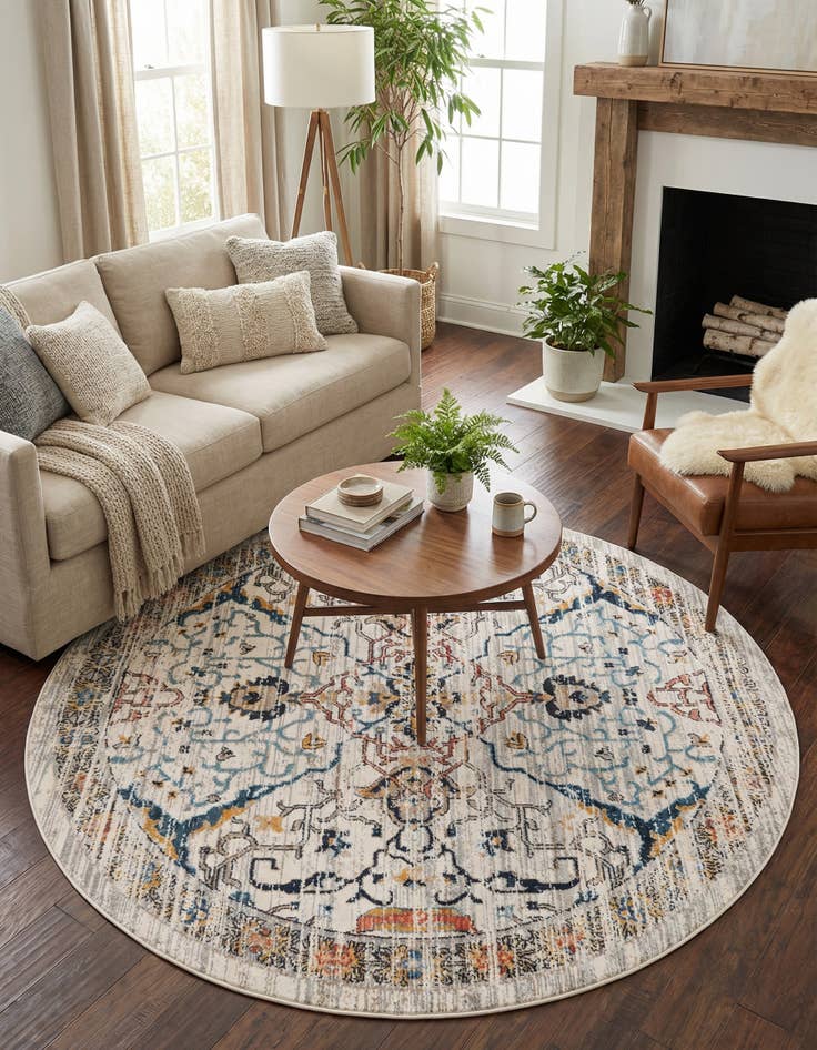 Detail image of 6' x 6' Lola Round Rug