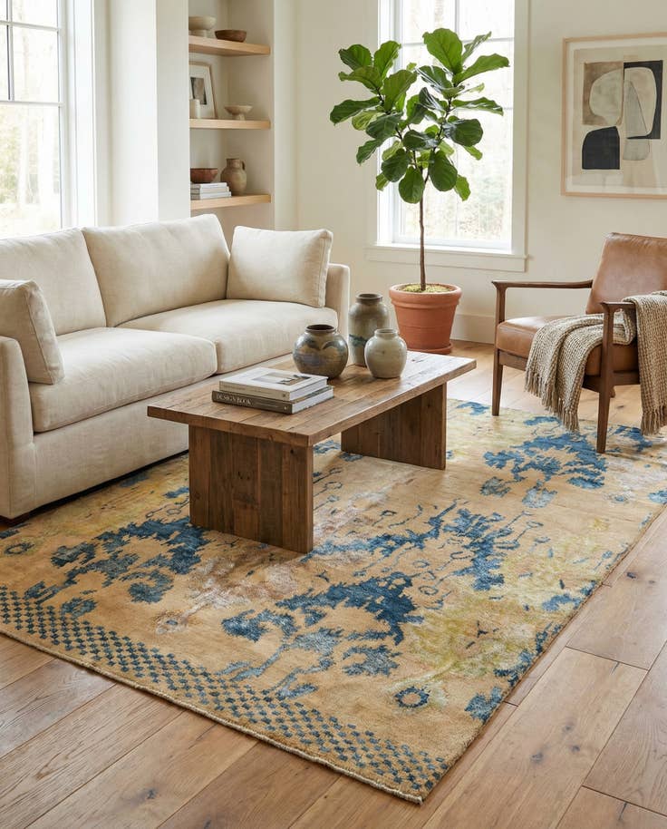 Detail image of 4' 10 x 7' 8 Hand Knotted Darya Rug