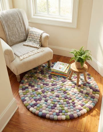 3' 1 x 3' 1 Felt Ball Wool Round Rug
