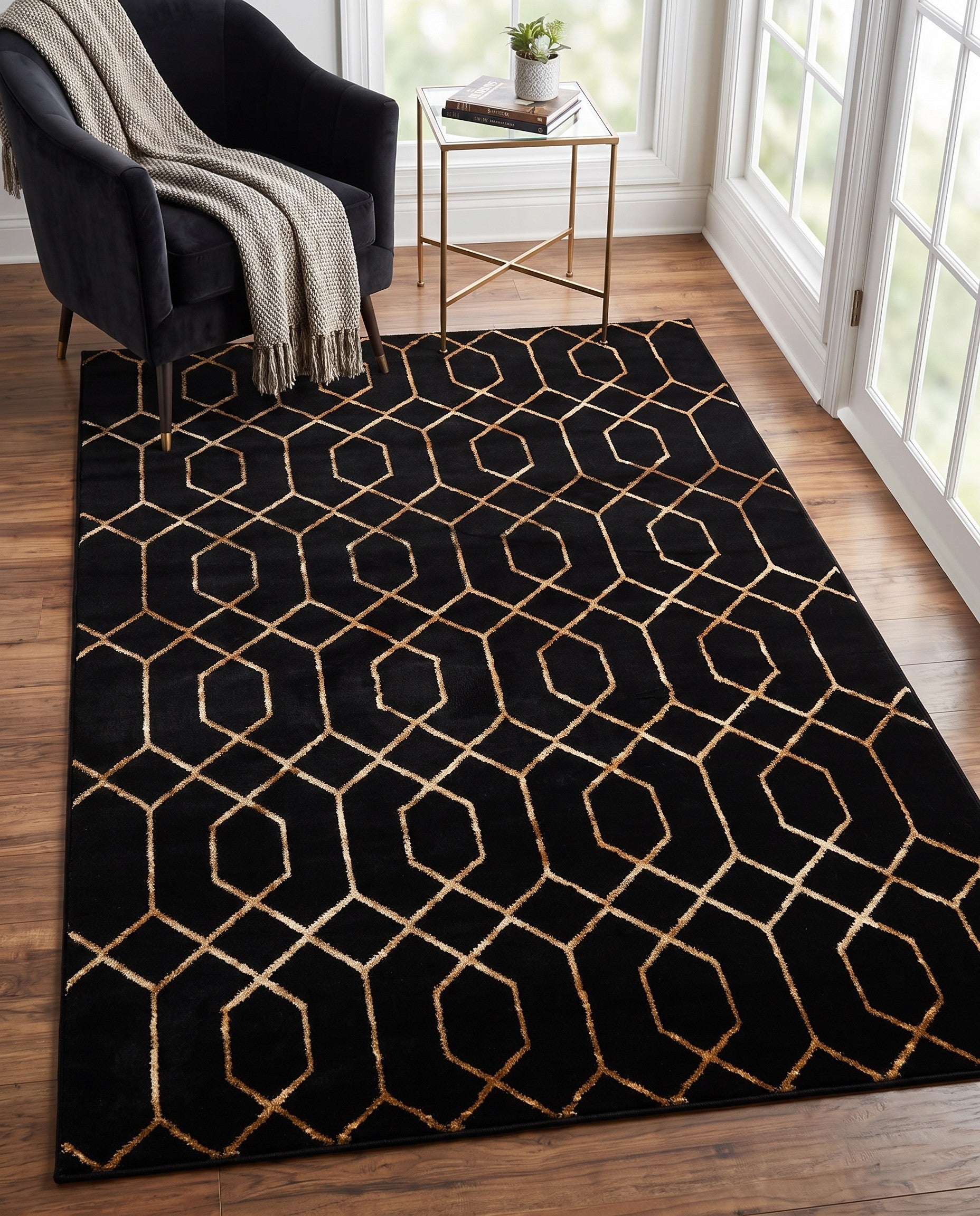 5' 3 x 7' Marilyn Monroe™ Glam Trellis Rug