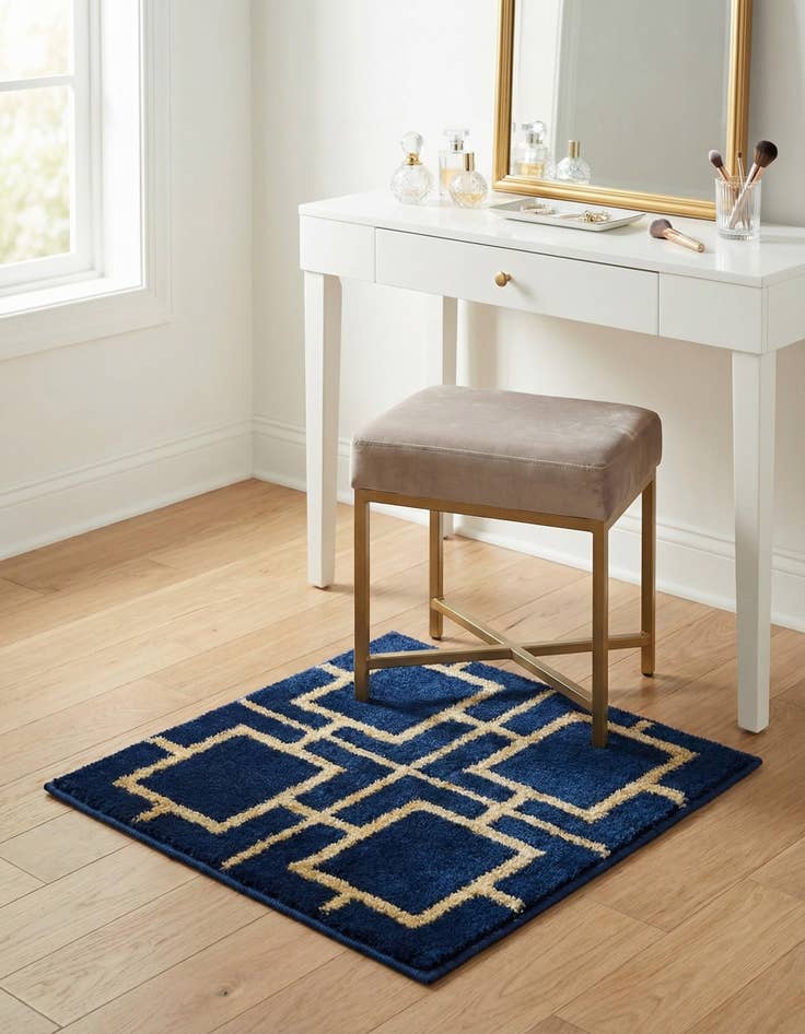 Detail image of 1' 4 x 1' 4  Marilyn Monroe&trade; Glam Deco Sample Rug