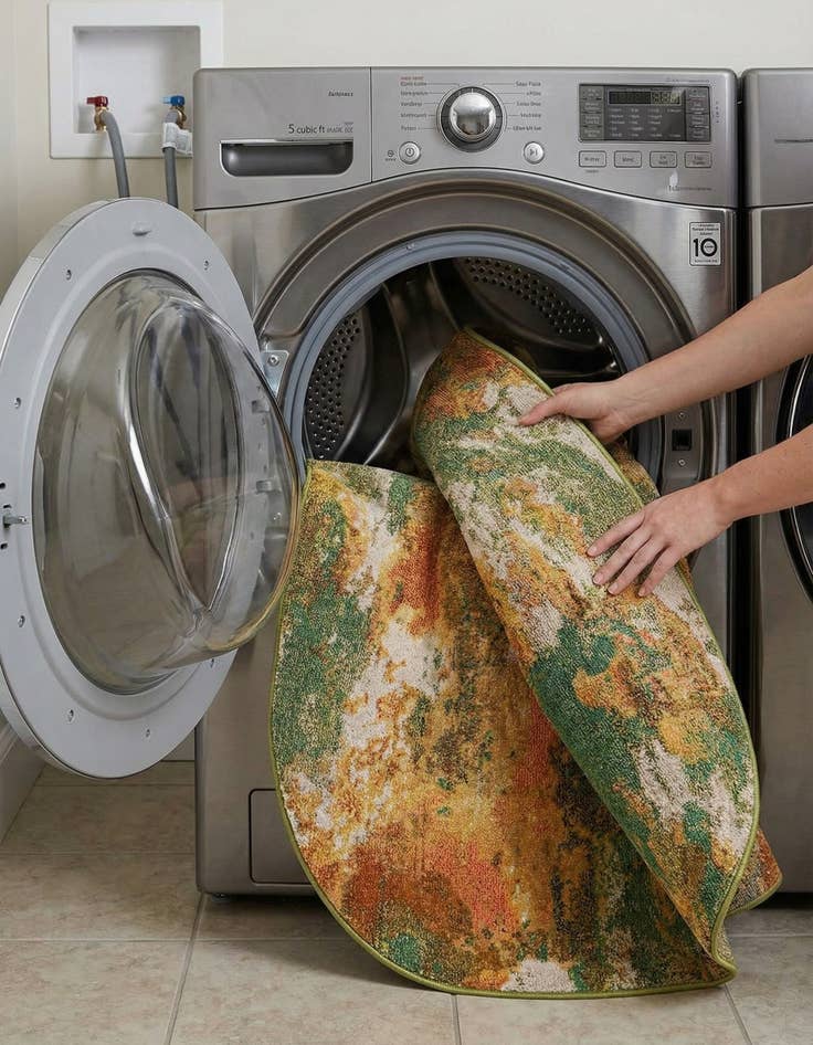 Detail image of 5' 3 x 7' 10  Washable Haerfest Oval Rug