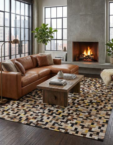 5' 1 x 8' Cowhide - Patchwork Rug
