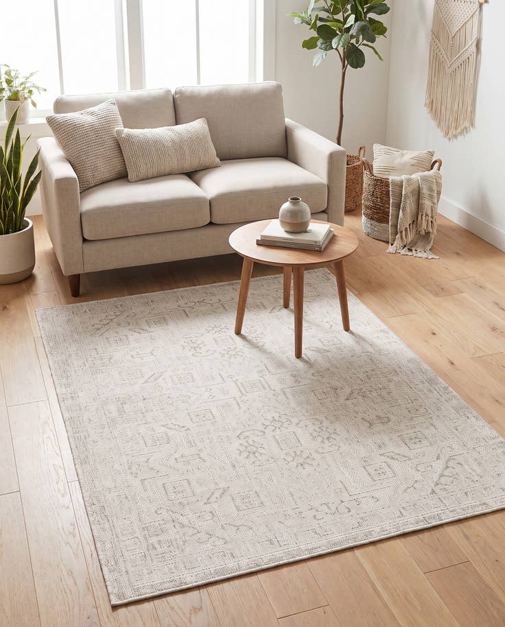 Detail image of 4' x 6' Easy-Clean Aztec Indoor / Outdoor Rug