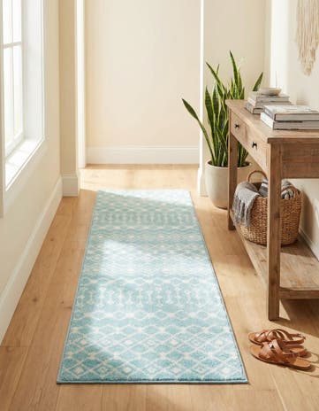 2' x 8' Moroccan Trellis Runner Rug