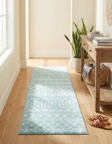 2' x 8' Moroccan Trellis Runner Rug