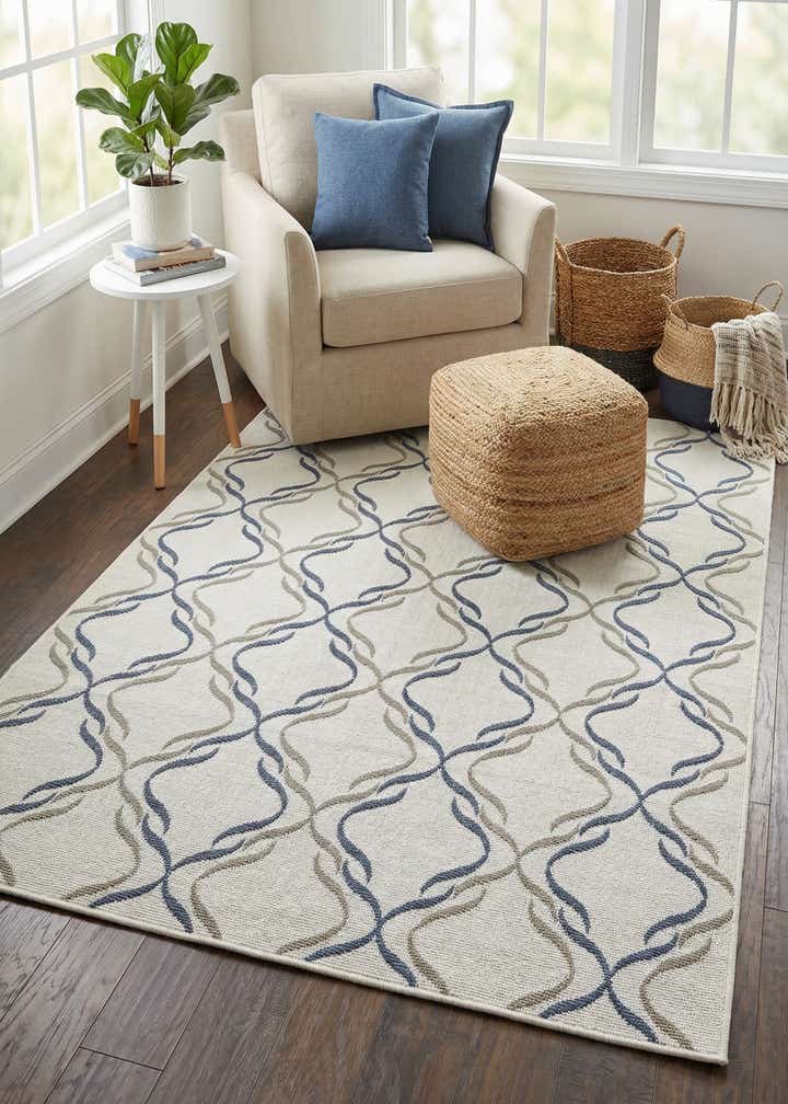 4' x 6' Easy-Clean Trellis Indoor / Outdoor Rug