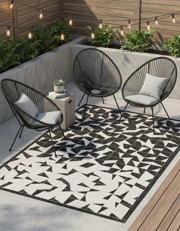 Black and White Easy-Clean Modern Indoor / Outdoor Rug