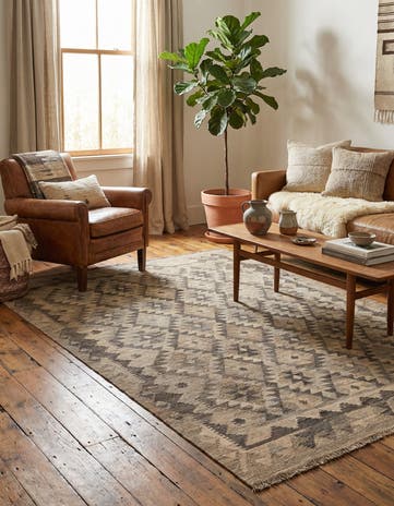 4' 11 x 6' 7 Hand Woven Kilim Maymana Wool Rug