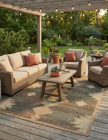 6' x 9' Easy-Clean Baja Indoor / Outdoor Rug