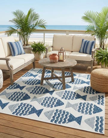 7' 10 x 7' 10 Easy-Clean Coastal Indoor / Outdoor Square Rug