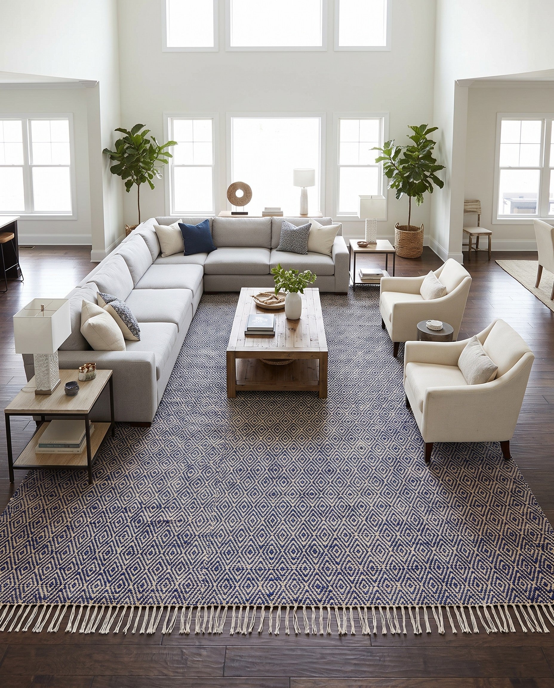 White Navy Hand Woven Braided Jute Rug