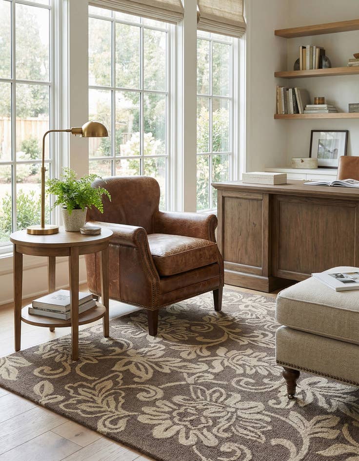 Detail image of 5' x 8' Agra Wool Rug