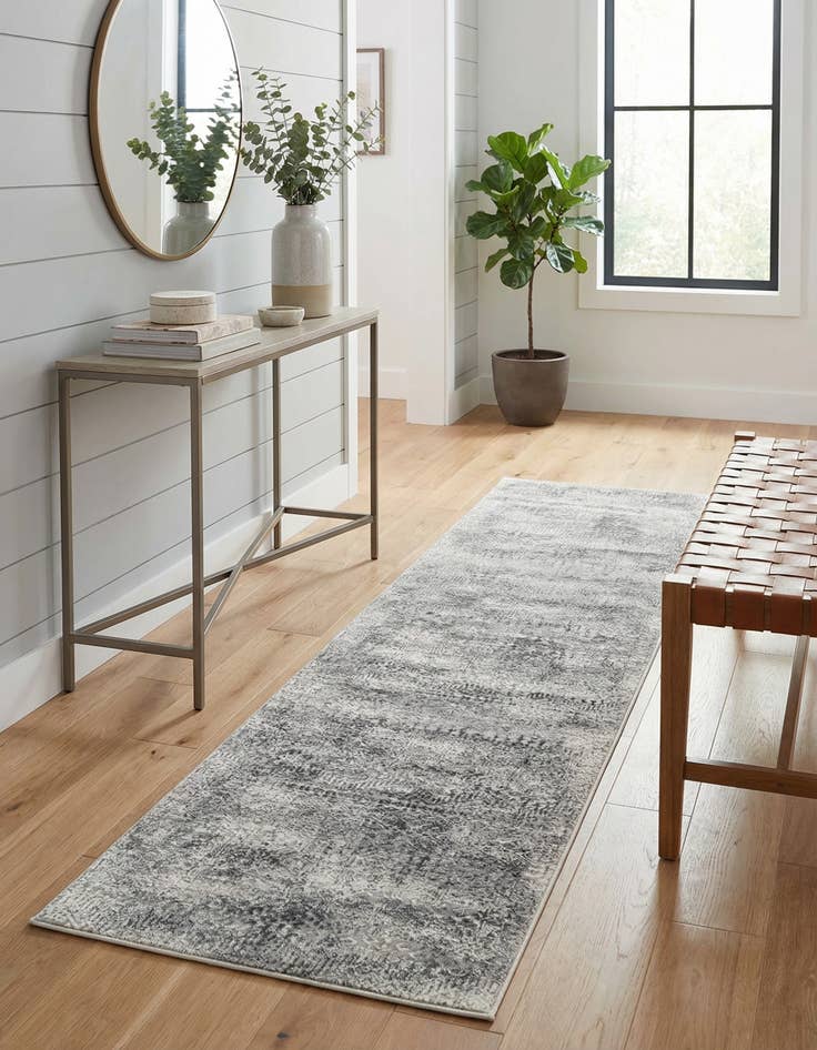 Detail image of 2' x 9' 10 Finsbury Runner Rug