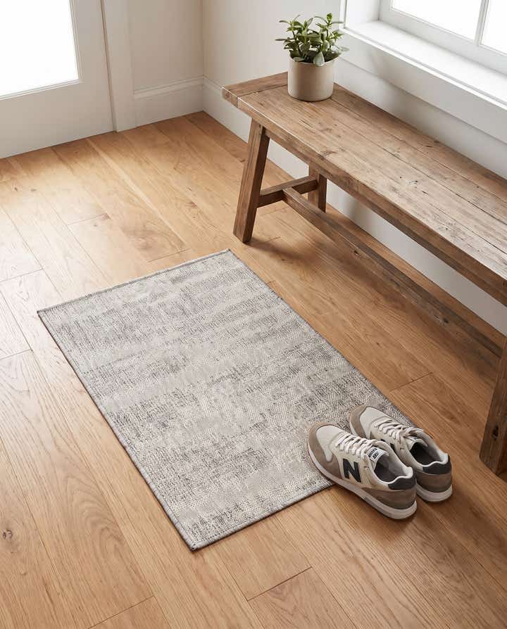 2' x 3' Easy-Clean Modern Indoor / Outdoor Rug