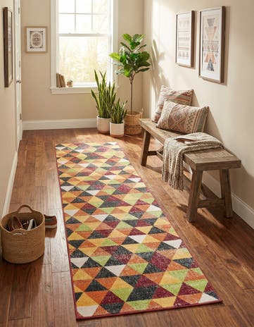 2' 7 x 10' Valencia Runner Rug